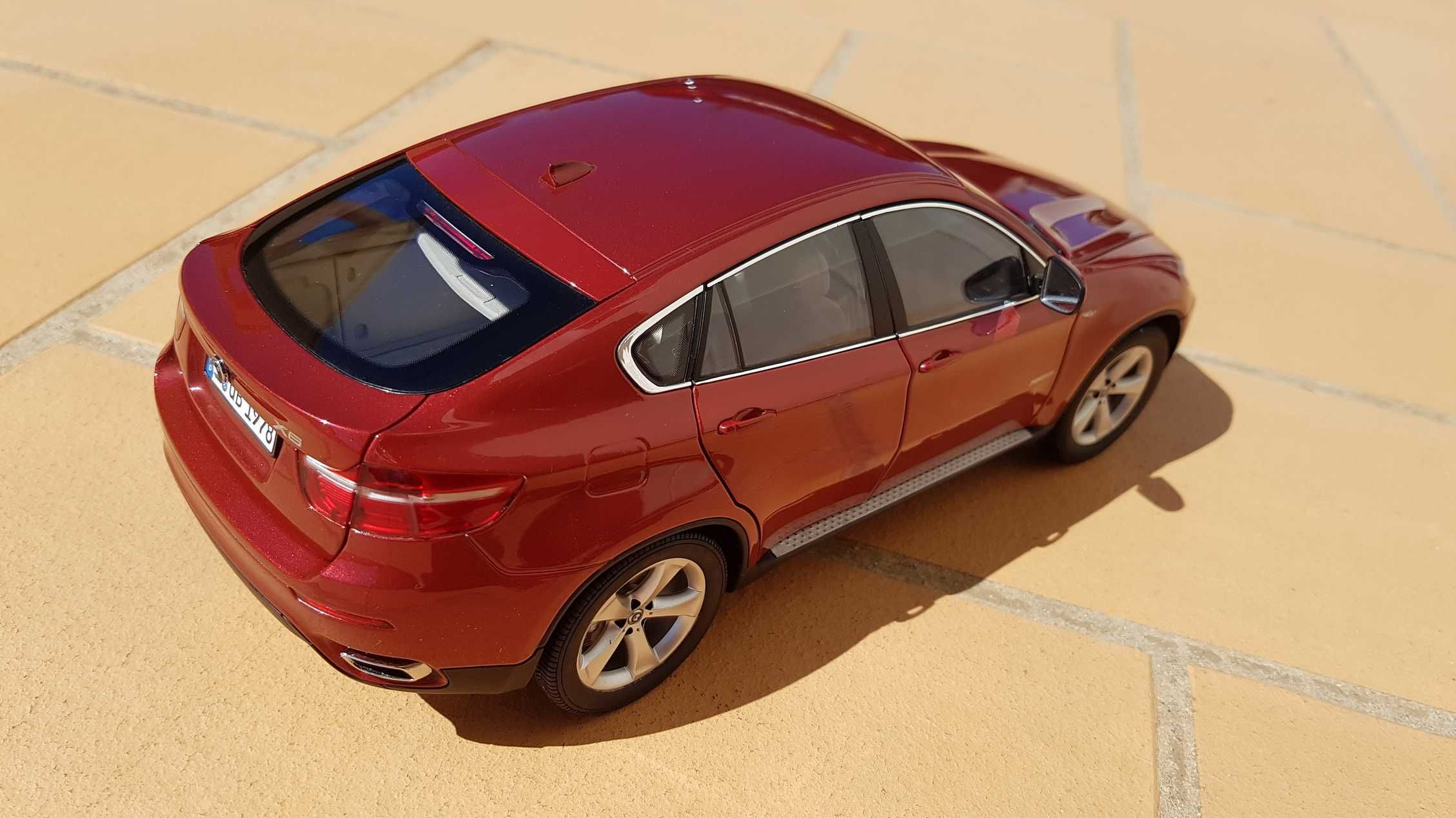 BMW X6 Kyosho 1:18