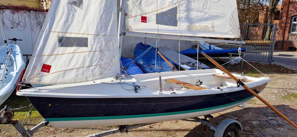 Łódź żaglowa żaglówka Laser 13 + wózek slipowy, wiosła (2)