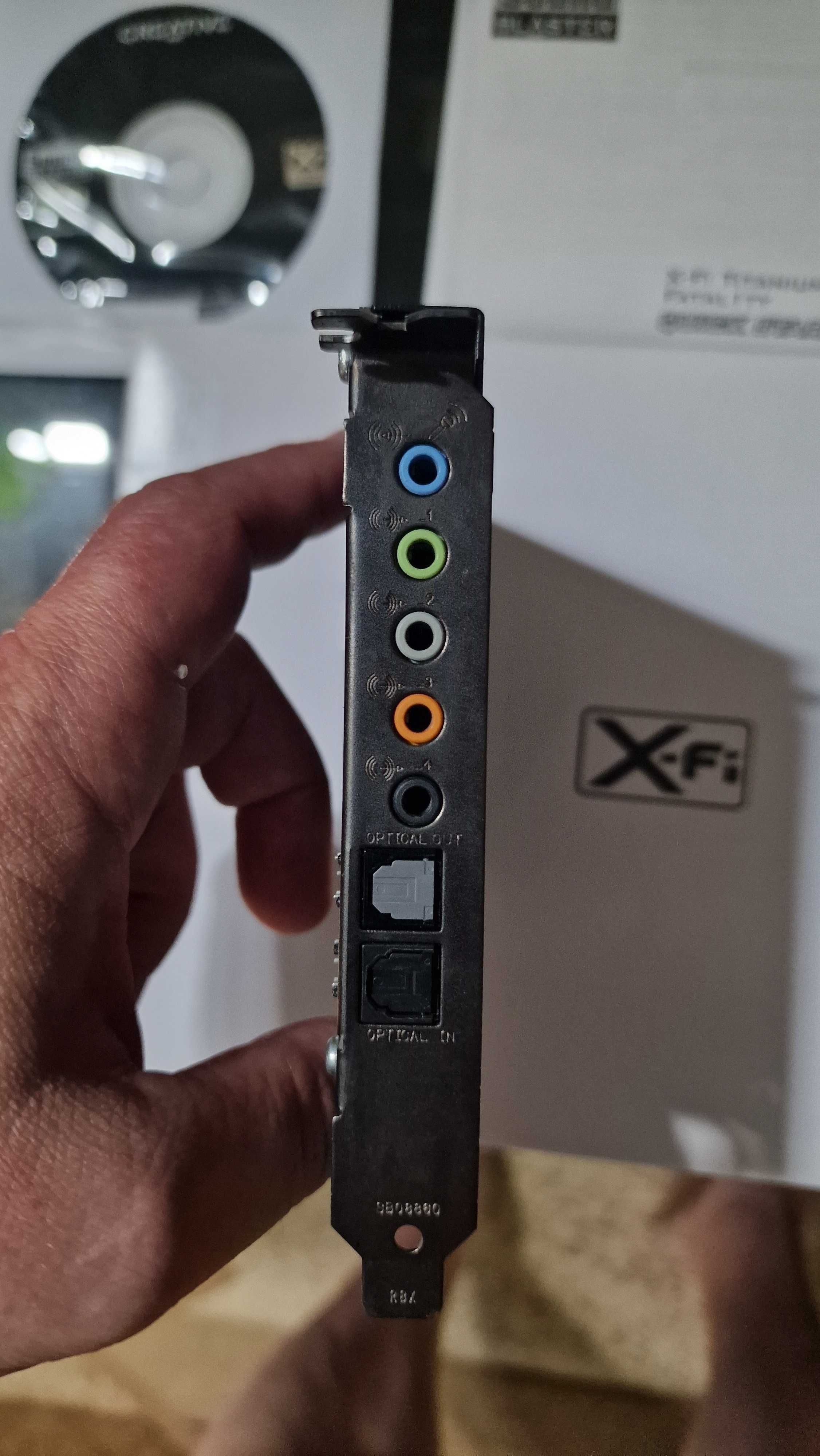 Creative Sound Blaster x-fi titanium fatal1ty sb0880