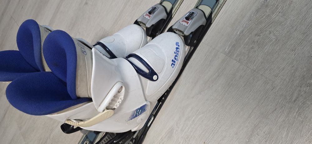 Narty i buty narciarskie