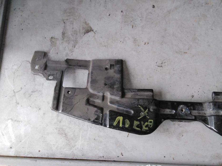 Opel Mokka X Wspornik Płyta Przedniego Zderzaka