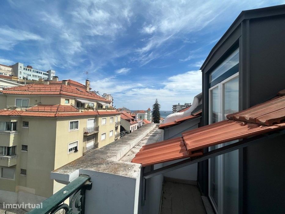 Apartamento T2 REMODELADO com VISTA RIO em Lisboa