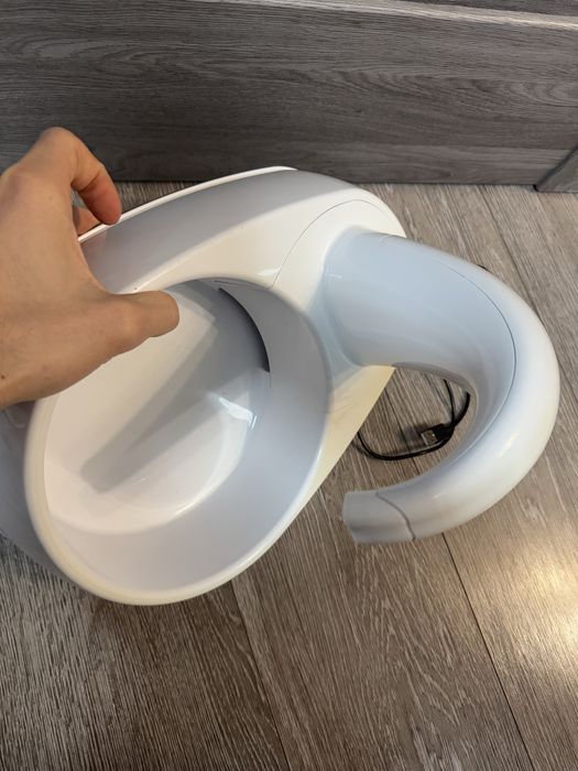 Поилка фонтан для животных кота собаки