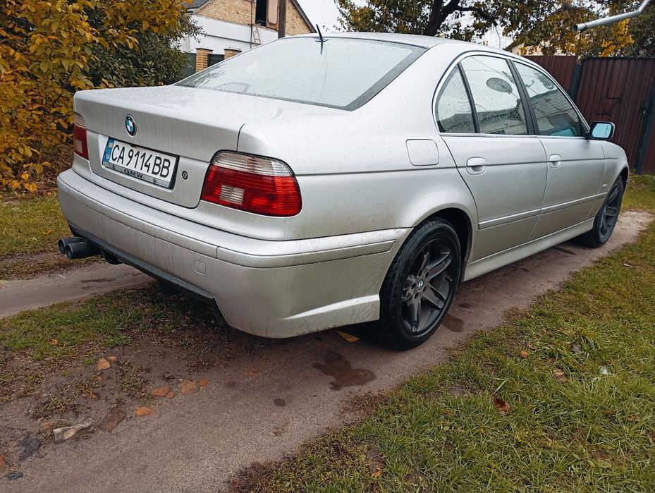 Продам живу е39 рест