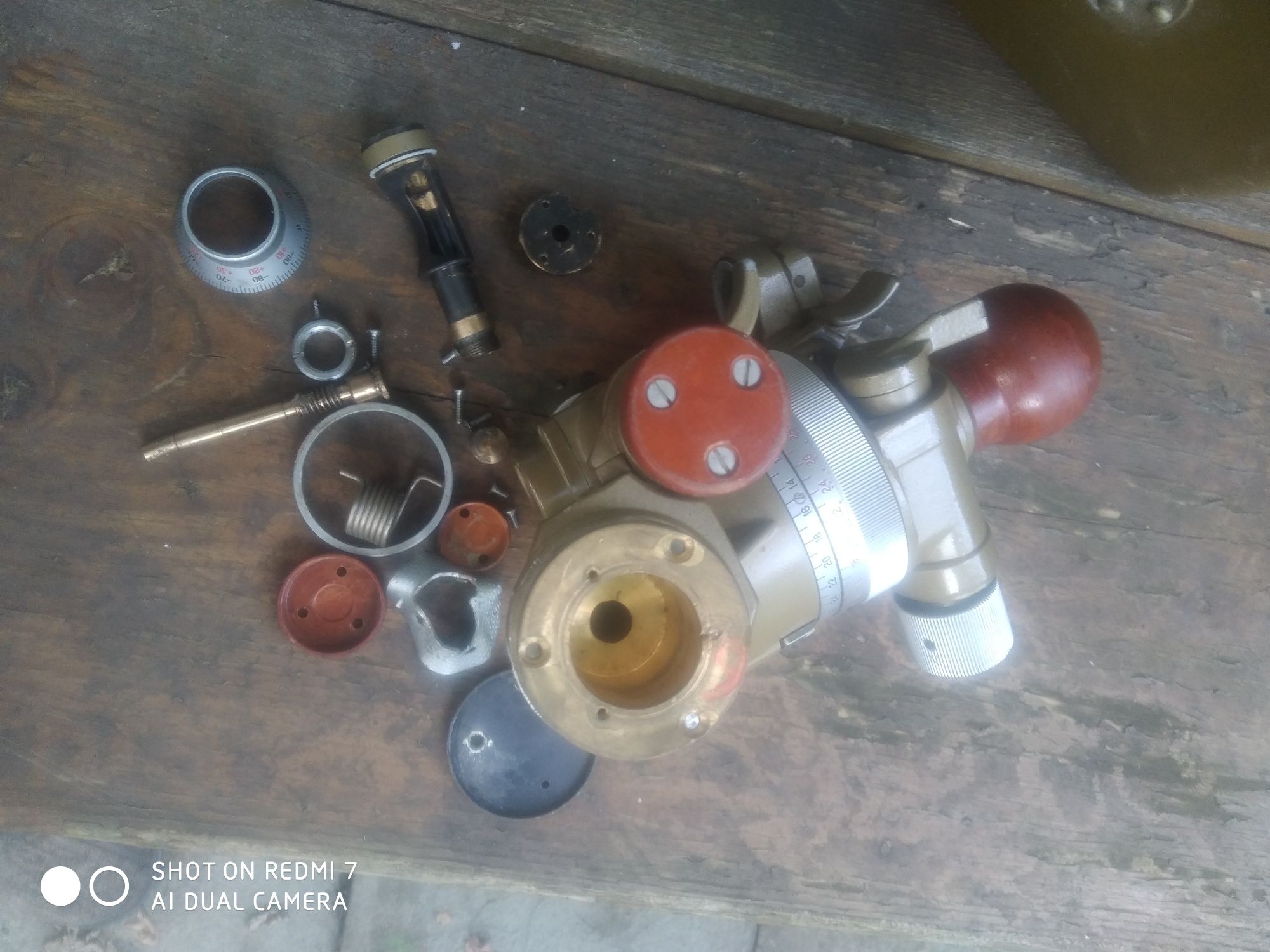 Продам перископічна артелерійська бусоль.
