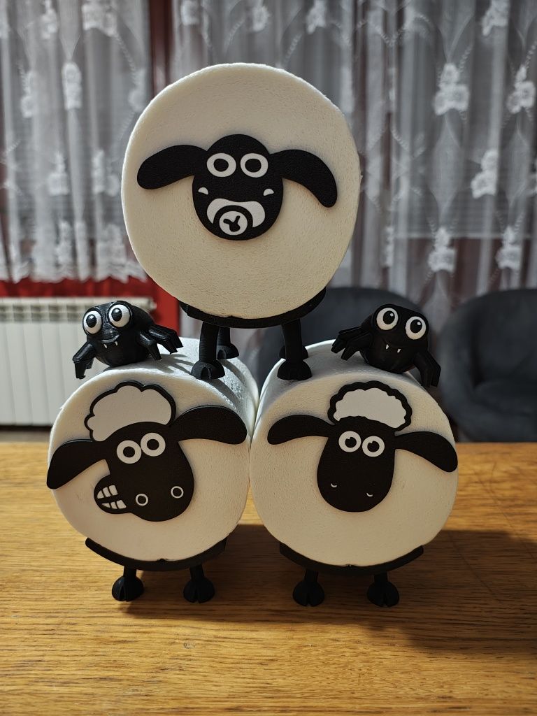 3 stojaki na papier toaletowy baranki Shaun