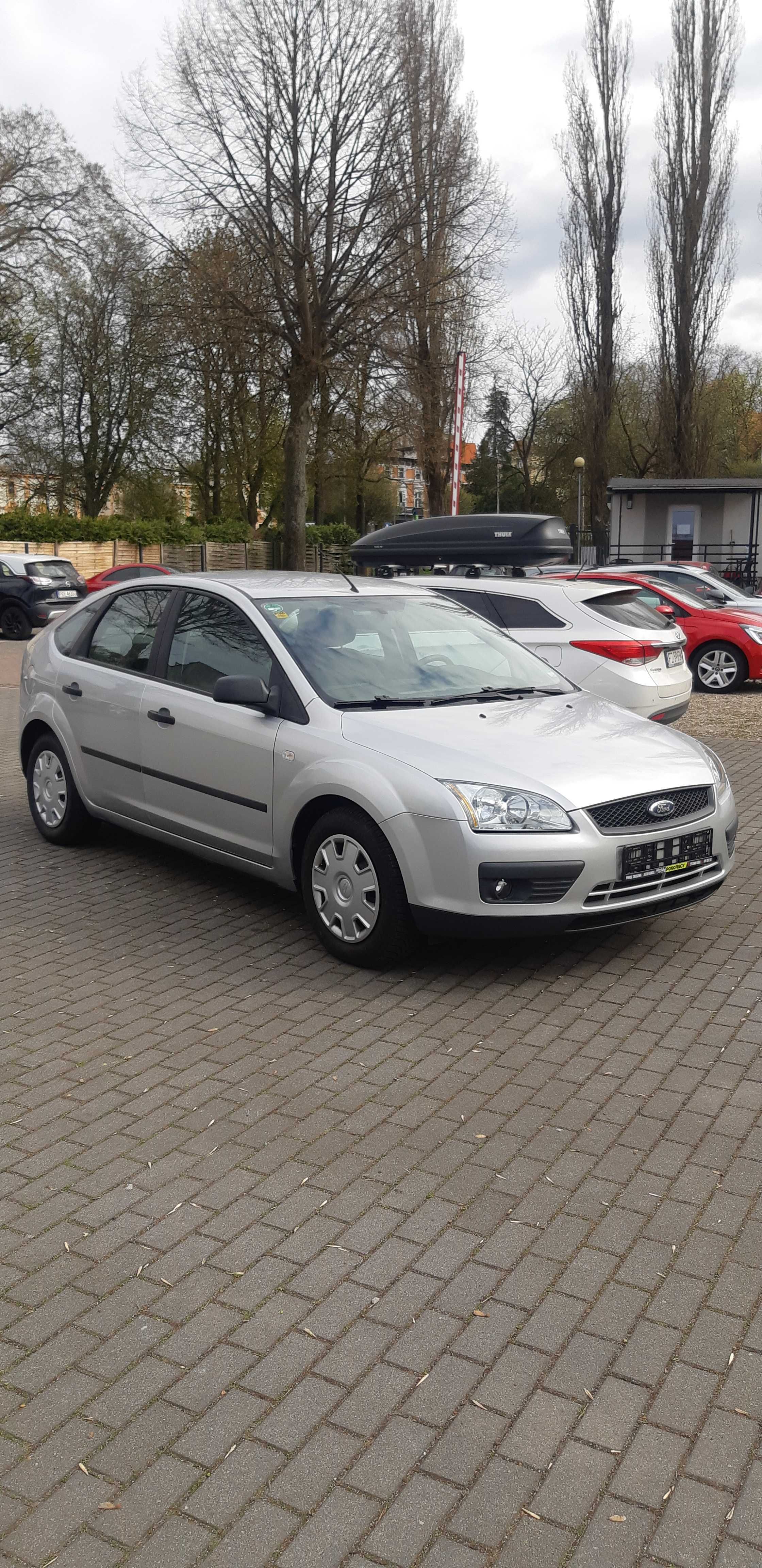 Ford Focus 1,6 benz. 2006r mały przebieg