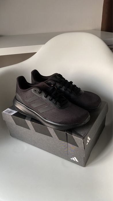 Кросівки Adidas оригінал