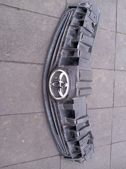Grill Atrapa Toyota Aygo I Chrom