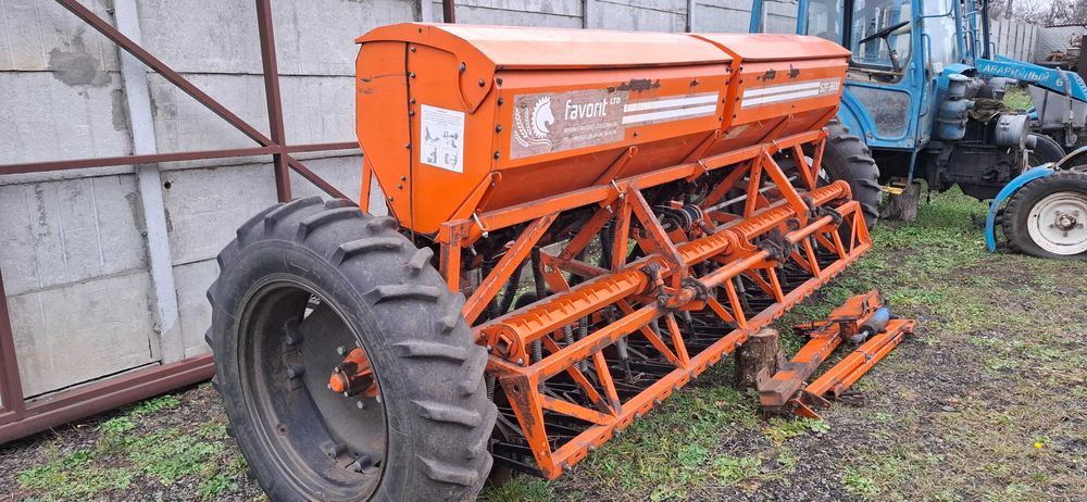 Сеялка СЗФ - 3600 Фаворит