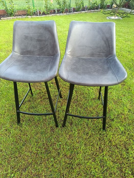 Krzesła  wysokie hokery