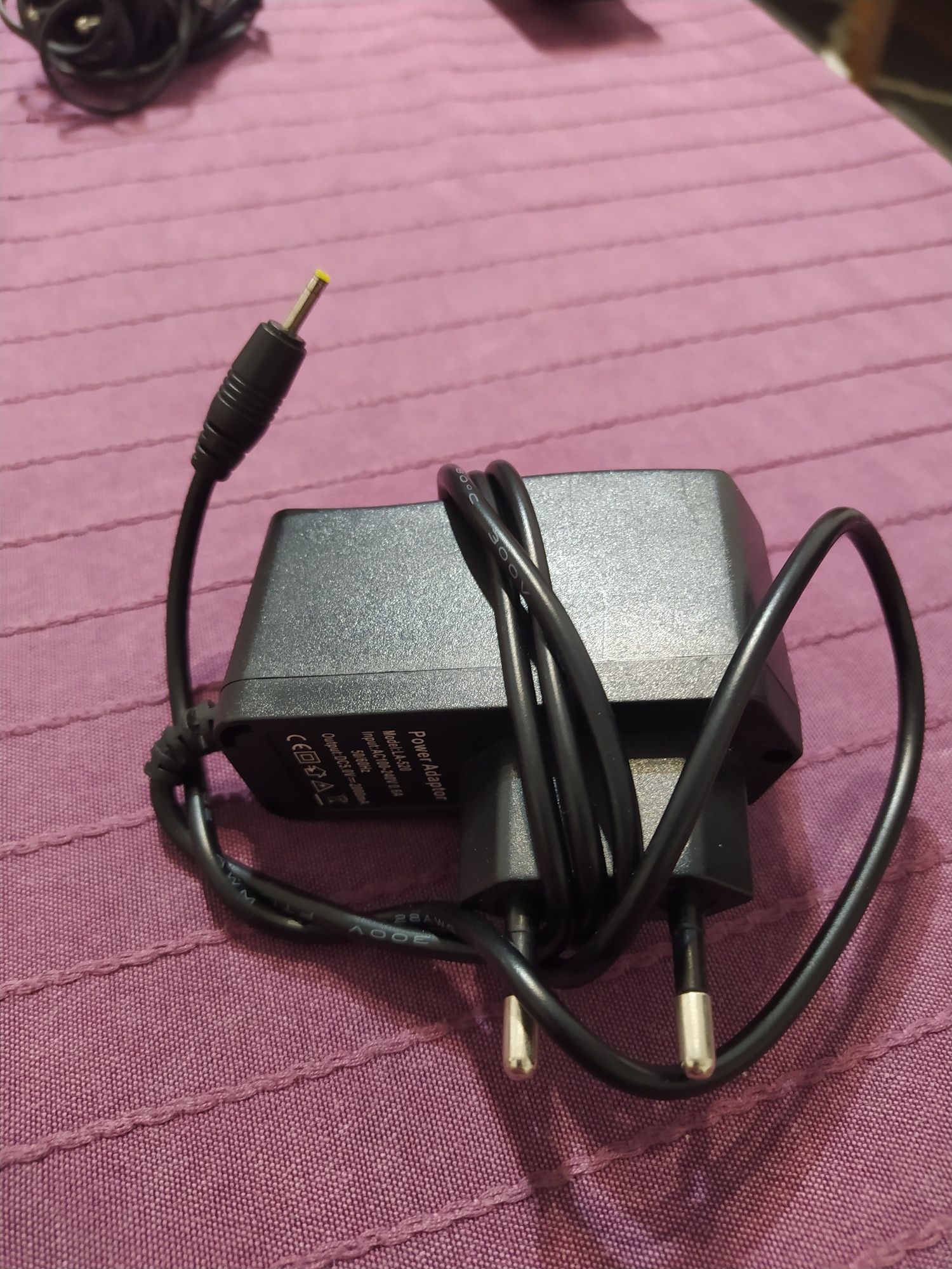 Zasilacz 5V 2000mA
