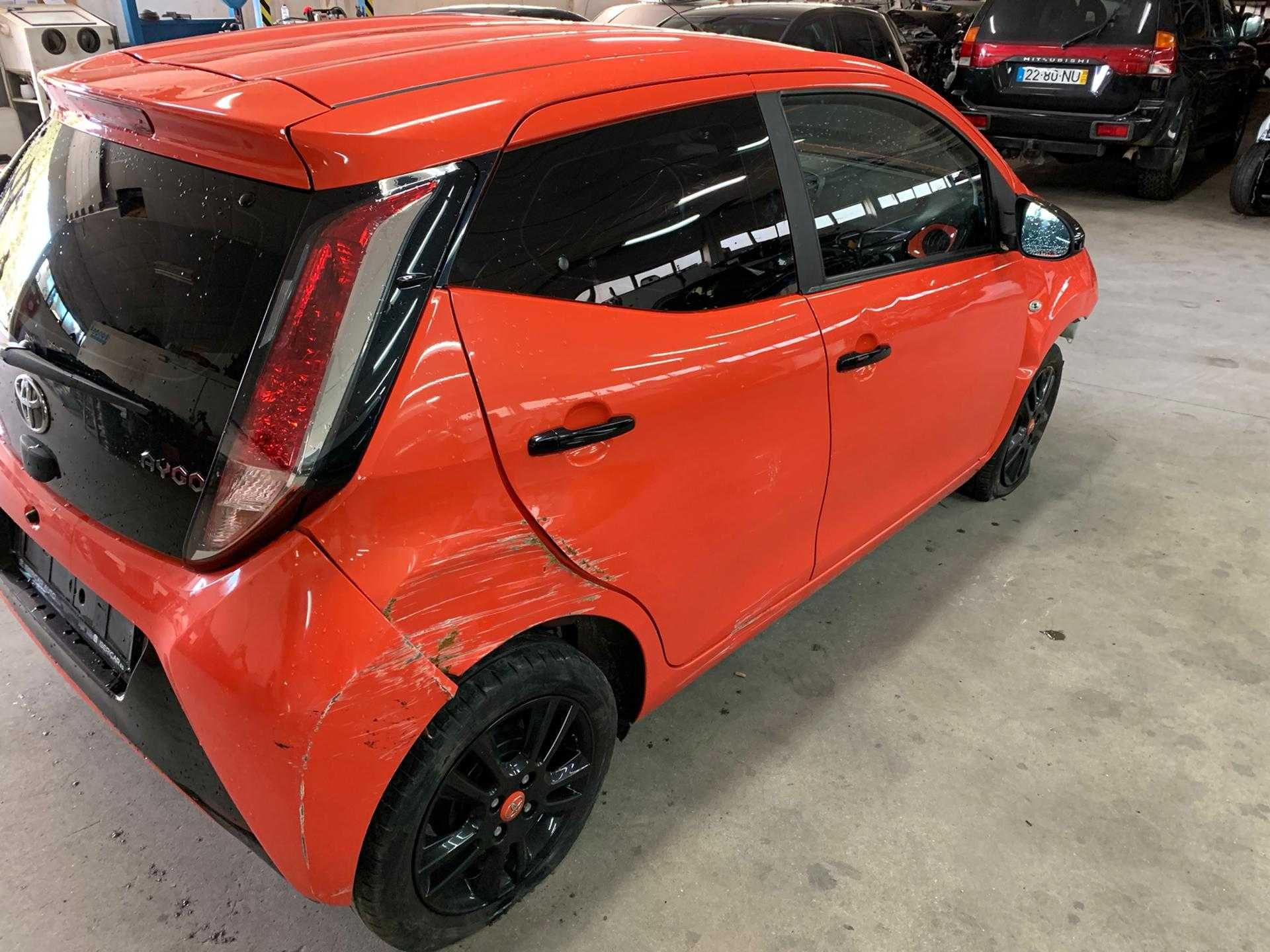 PARA PEÇAS TOYOTA AYGO DE 2015