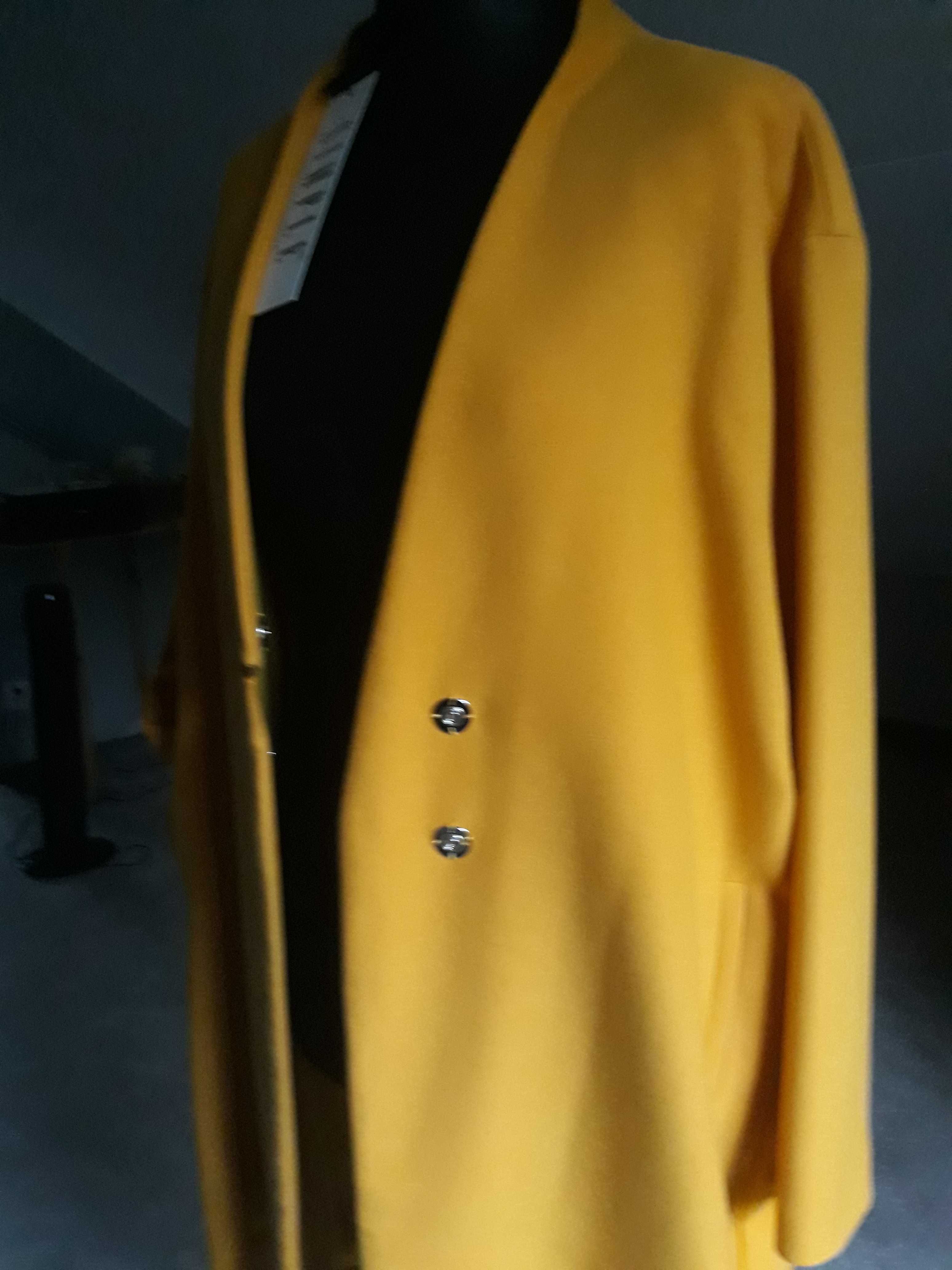 Nowy płaszcz ŚIMPLE over size