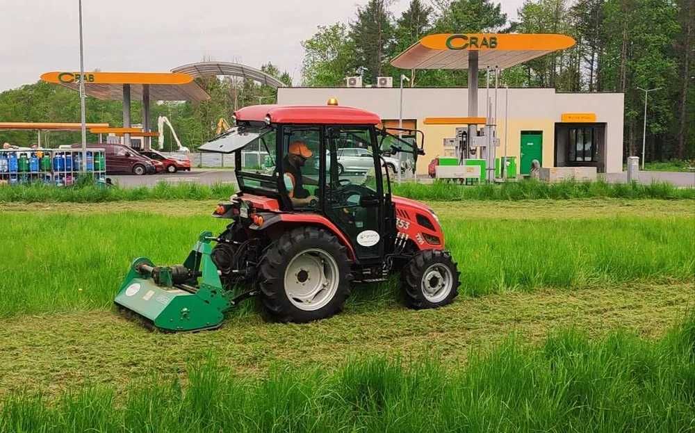 Koszenie trawy zamiatanie ulic Ciągnik+ kosiarka wypożyczenie wynajem