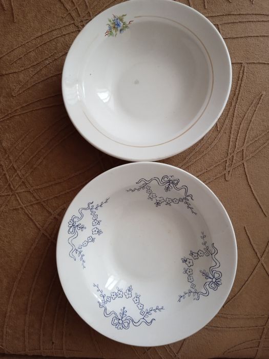 Посуд  різний,чашки