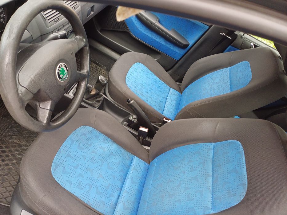 Ładna Skoda Fabia 2002r 1.2cm hatchback klima  stan techniczny bdb