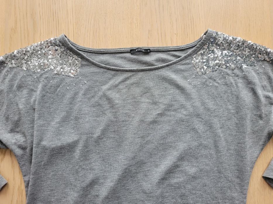 Bluzka damska M szara z cekinami na ramionach rękaw 3/4 luźna