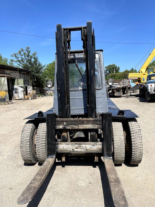 Навантажувач Львівський 5т