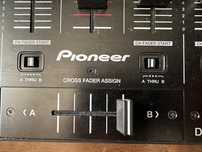 Pioneer DJ controller