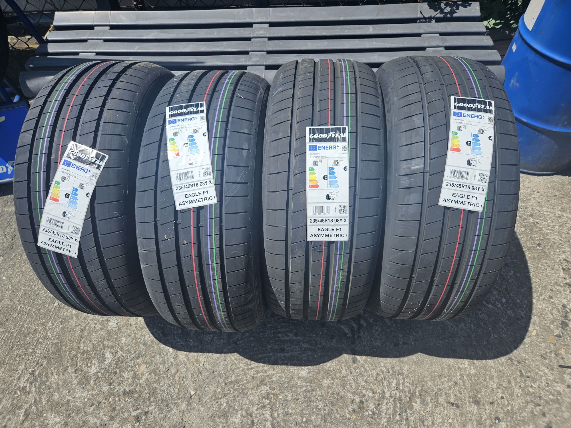 Opony letnie 235/45/18 goodyear asymetric 6