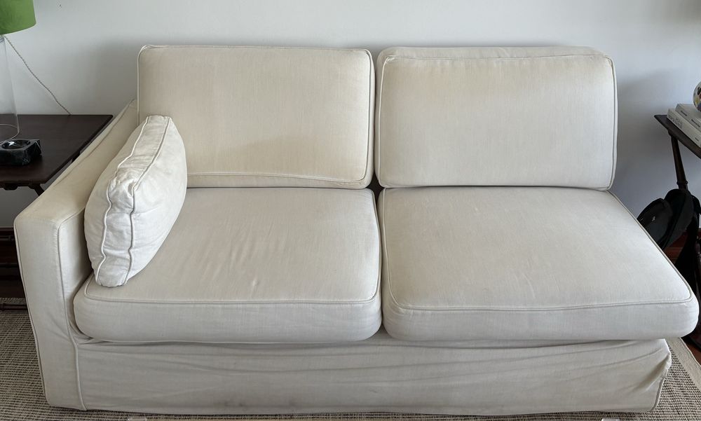 Sofa Area com capa