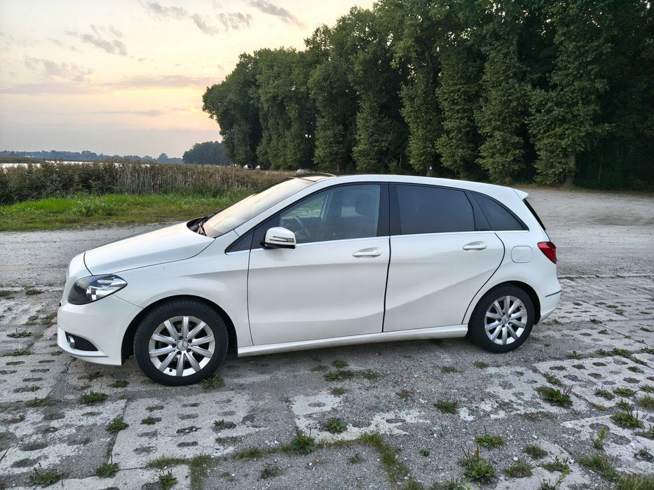 Mercedes-Benz Klasa B Mercedes klasa B - klasa sama w sobie