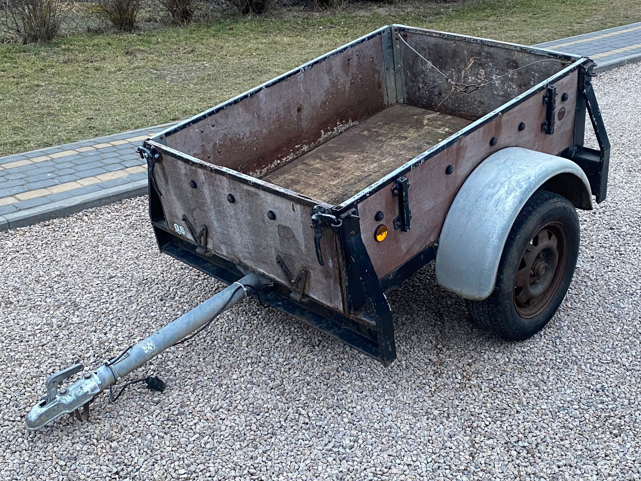 Przyczepka samochodowa lekka 750kg z Niemiec