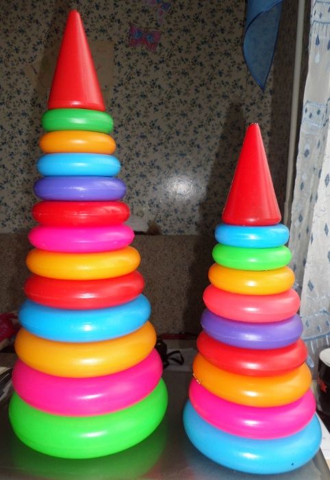 Большая высокая пирамидка, пирамида на 9 колец + конус