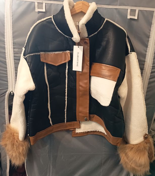 Vendo casaco com etiqueta