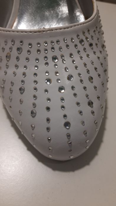 Туфлі жіночі весільні