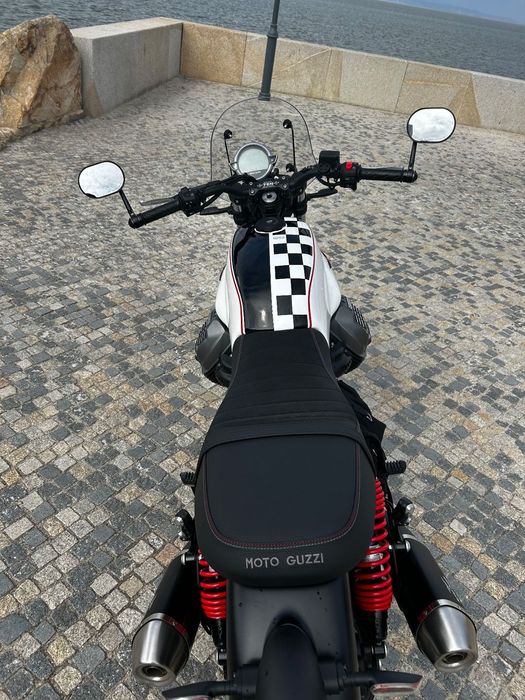 Moto Guzzi V7  V7 Stone Ten 850 Edição Limitada