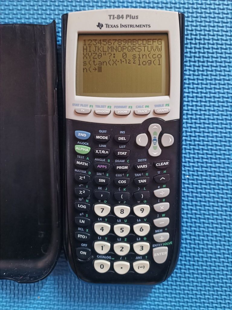 Calculadora Texas TI-84 PLUS