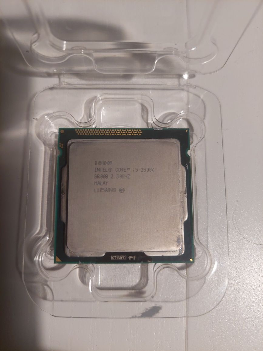 Intel I5 2500k,socket 1155, asrock z77 pro3, 8 (2x4) GB ram