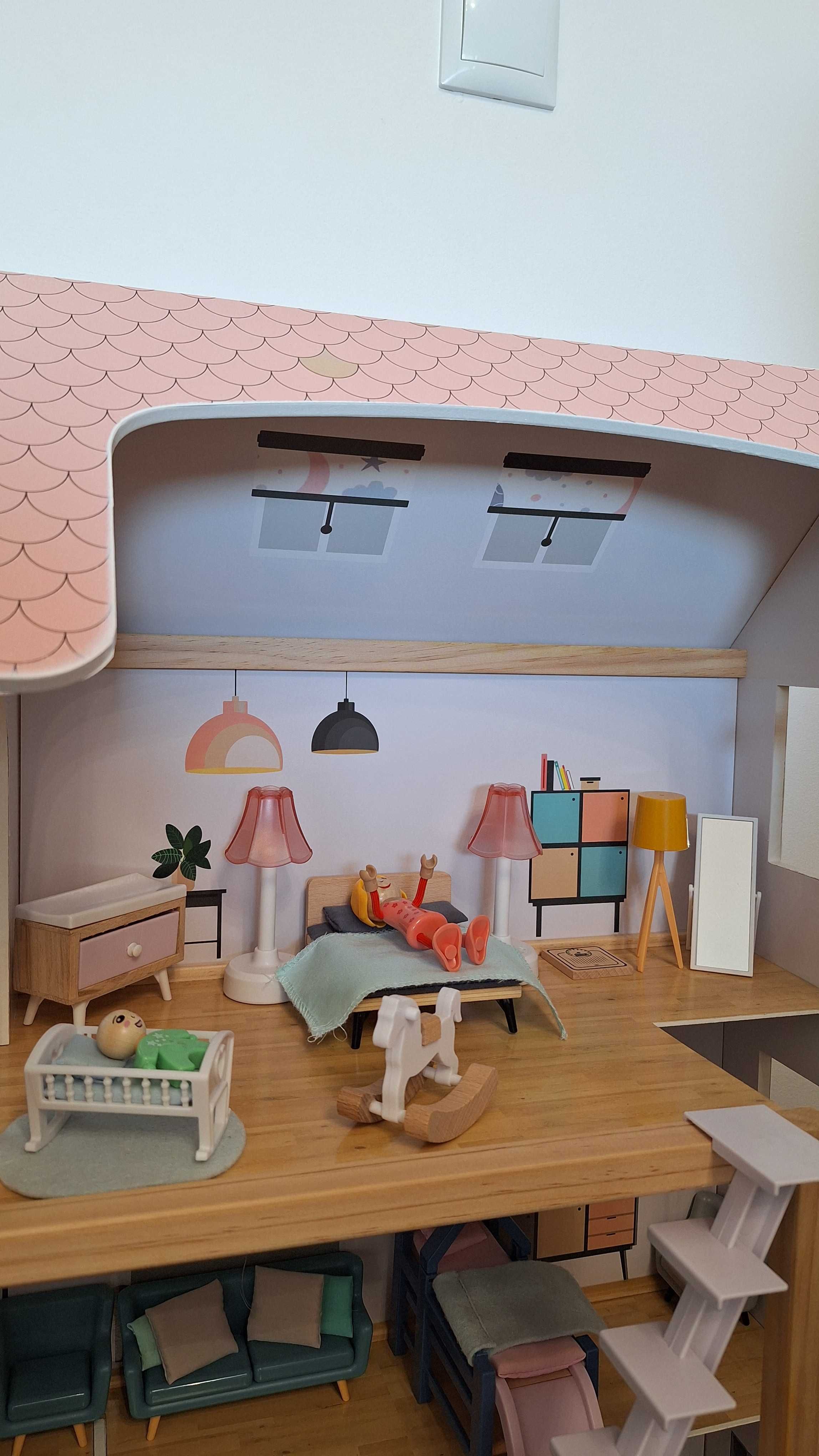 Casa de bonecas + acessórios