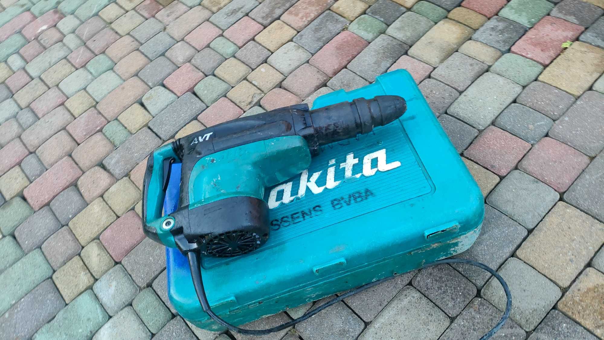 HR 5211 c Makita młot udarowy