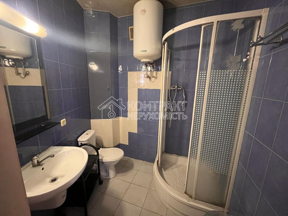 ТЕРМІНОВО! Продам велику 4-кім кв в центрі недалеко Нікольського