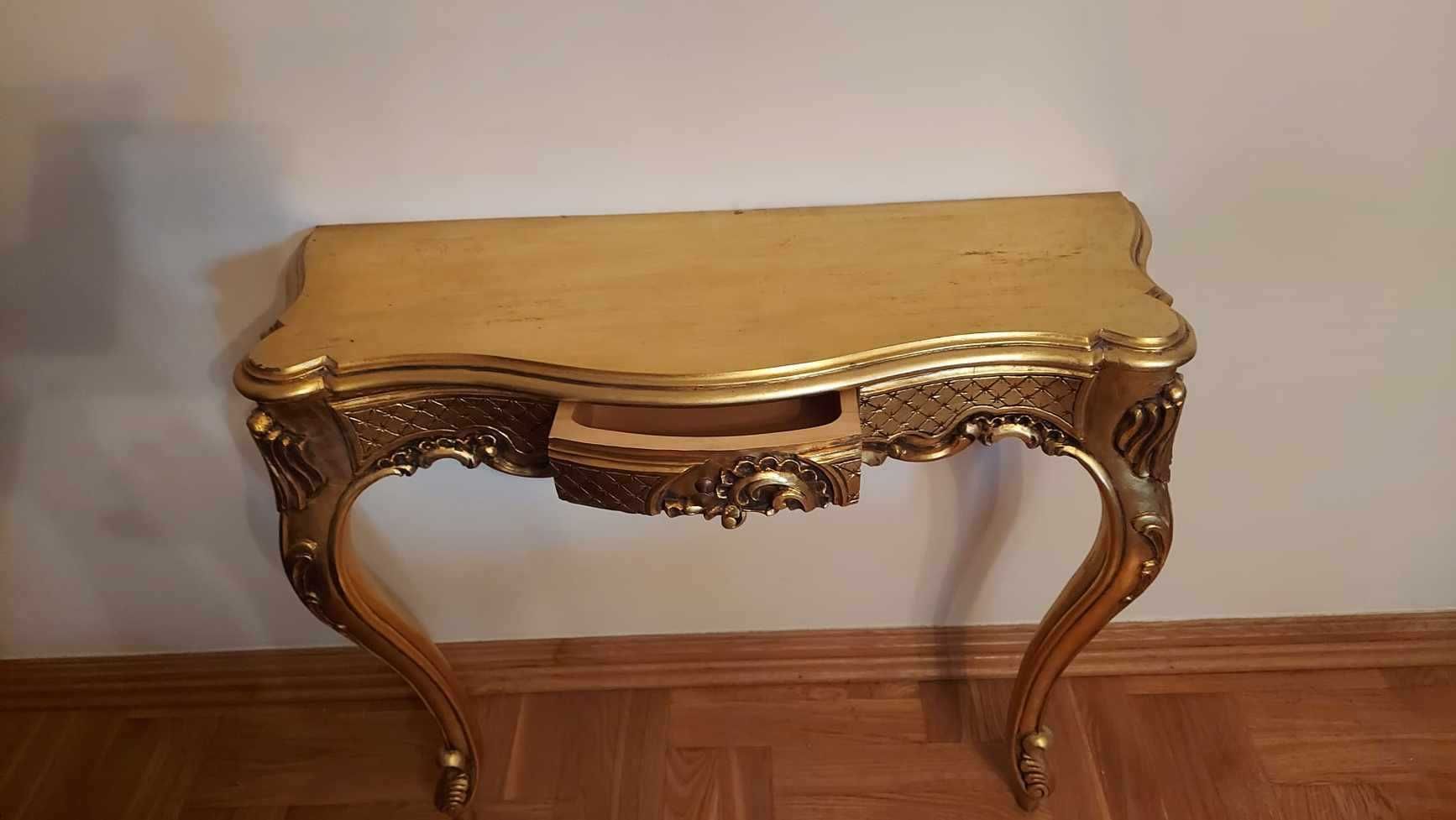 Konsola w stylu Ludwikowskim