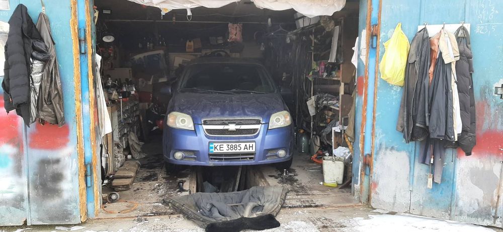 Автомобиль Авео 2009