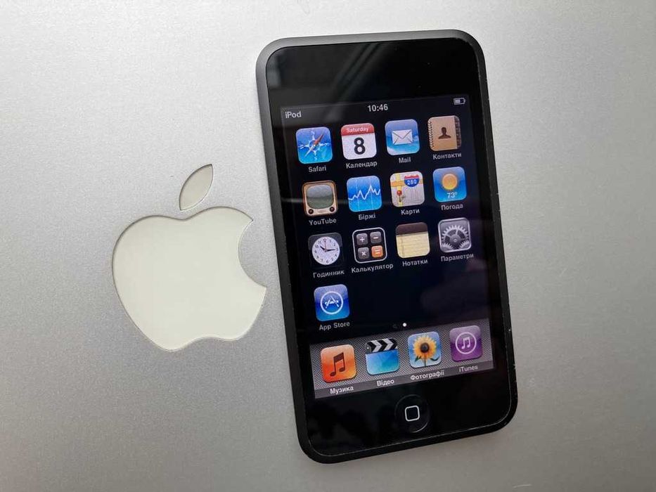 Apple iPod touch 1-gen 8 Gb \ DAC Wolfson WM8758BG \ Новий АКБ