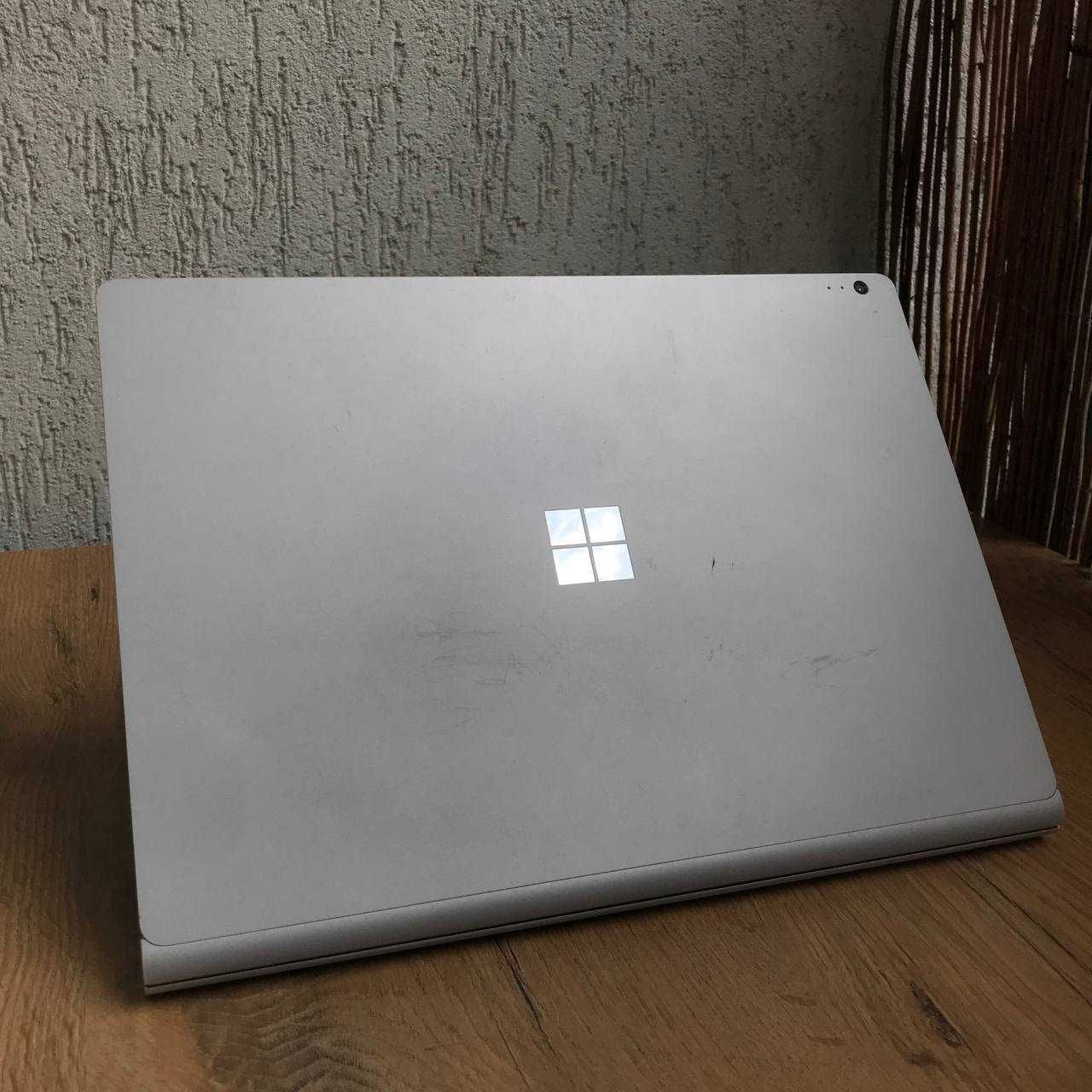 Microsoft Surface Book 2 ( i7 / 8/256 GTX 1050 )