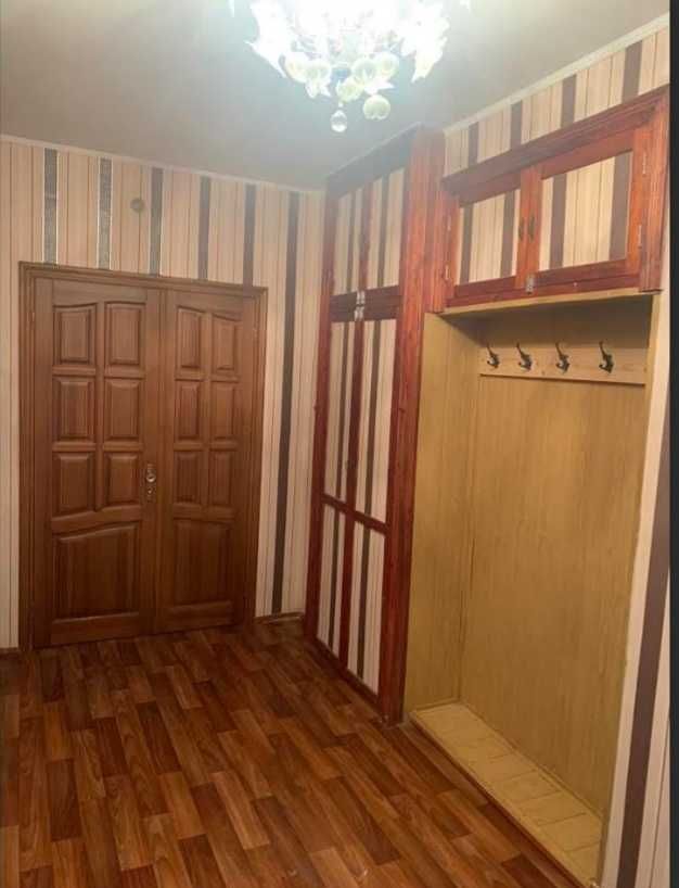 Продажа будинку з  земельною ділянкою