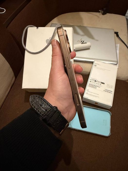 iPhone 16 Pro Max 1TB •фізична SIM, Стан ідеальний • Гарантія до 12.20