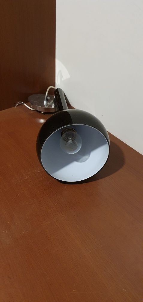 Piękna czarna lampa  stan bardzo dobry