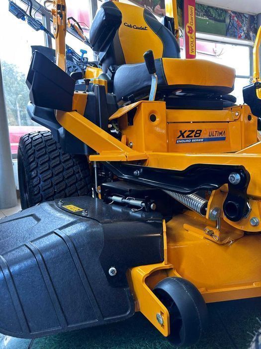 CubCadet Zero Turn XZ8 S122 Ultima traktor ogrodowy Dostępny od ręki!