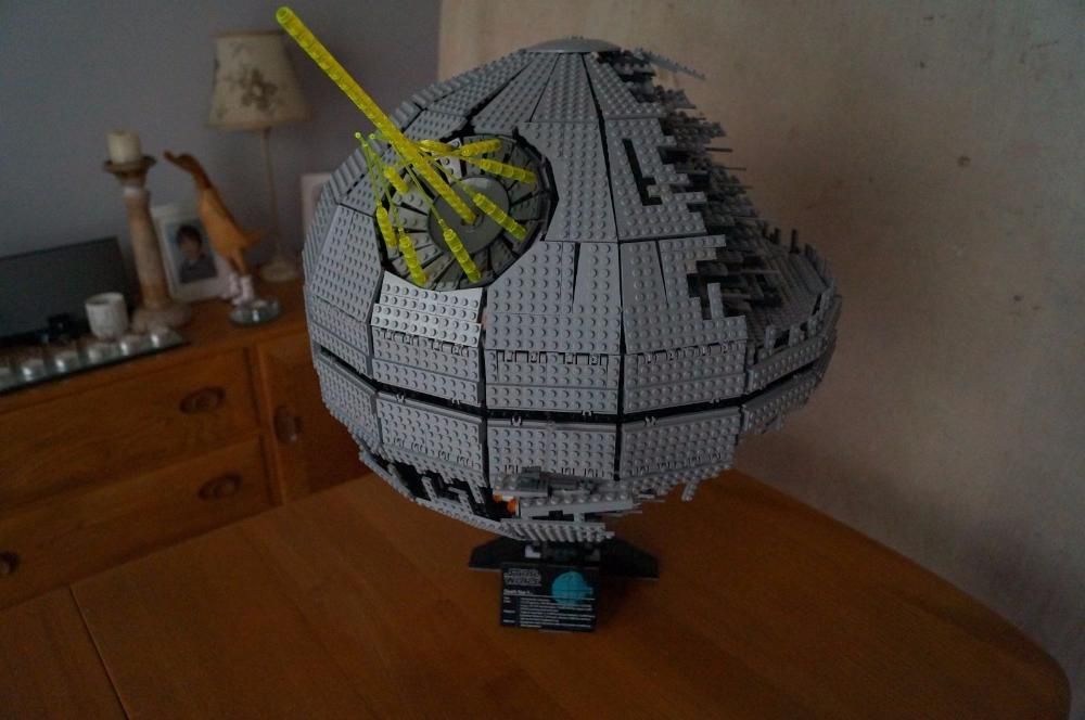 Lego Star Wars - 10143 - Death Star II ,100% complete