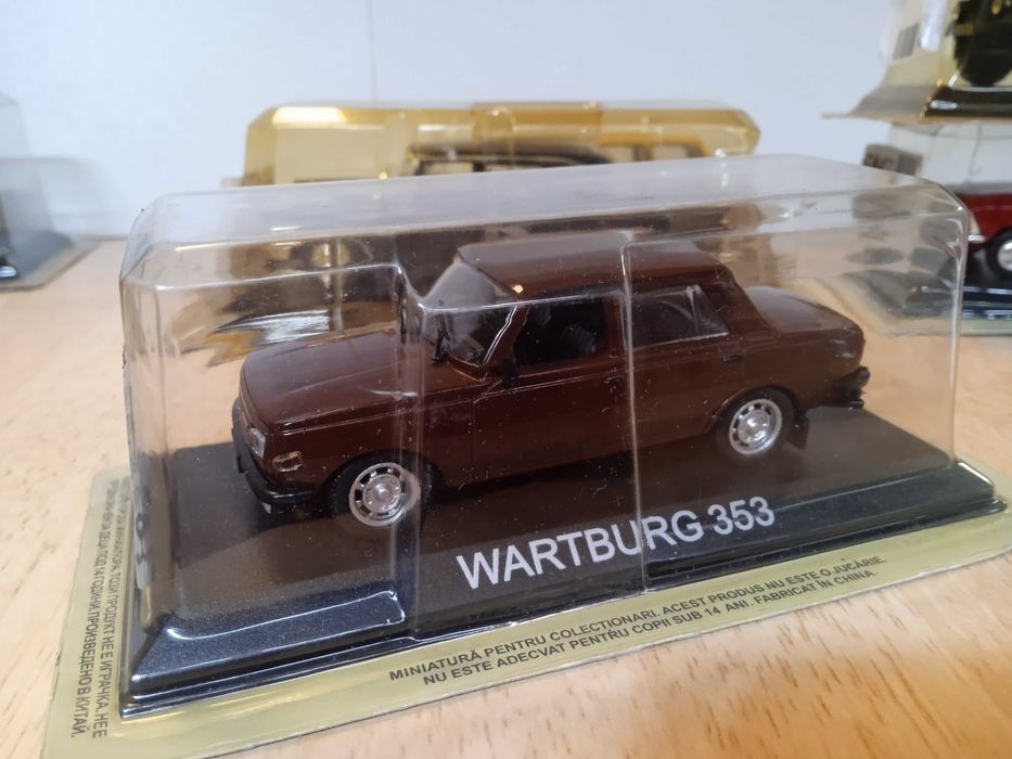 1/43 Lote de cinco carros Sovieticos 30€