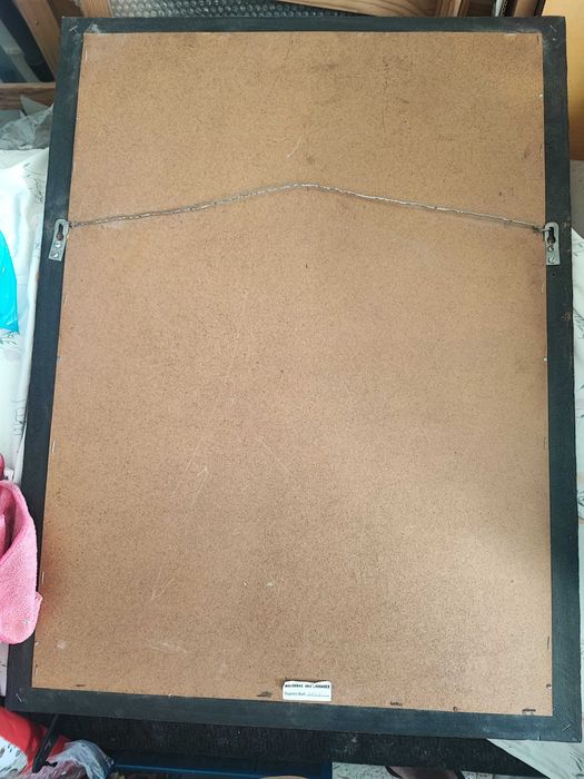 Espelho tipo Veneziano, de linhas simples