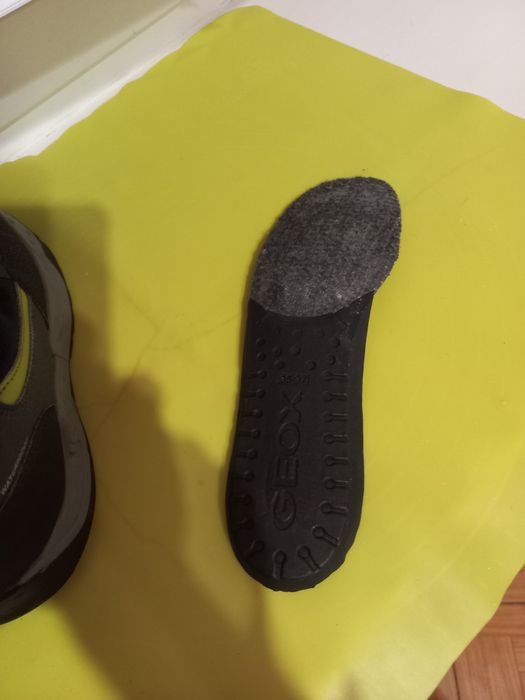 Продам дитячі зимові черевики Geox original 36 р.