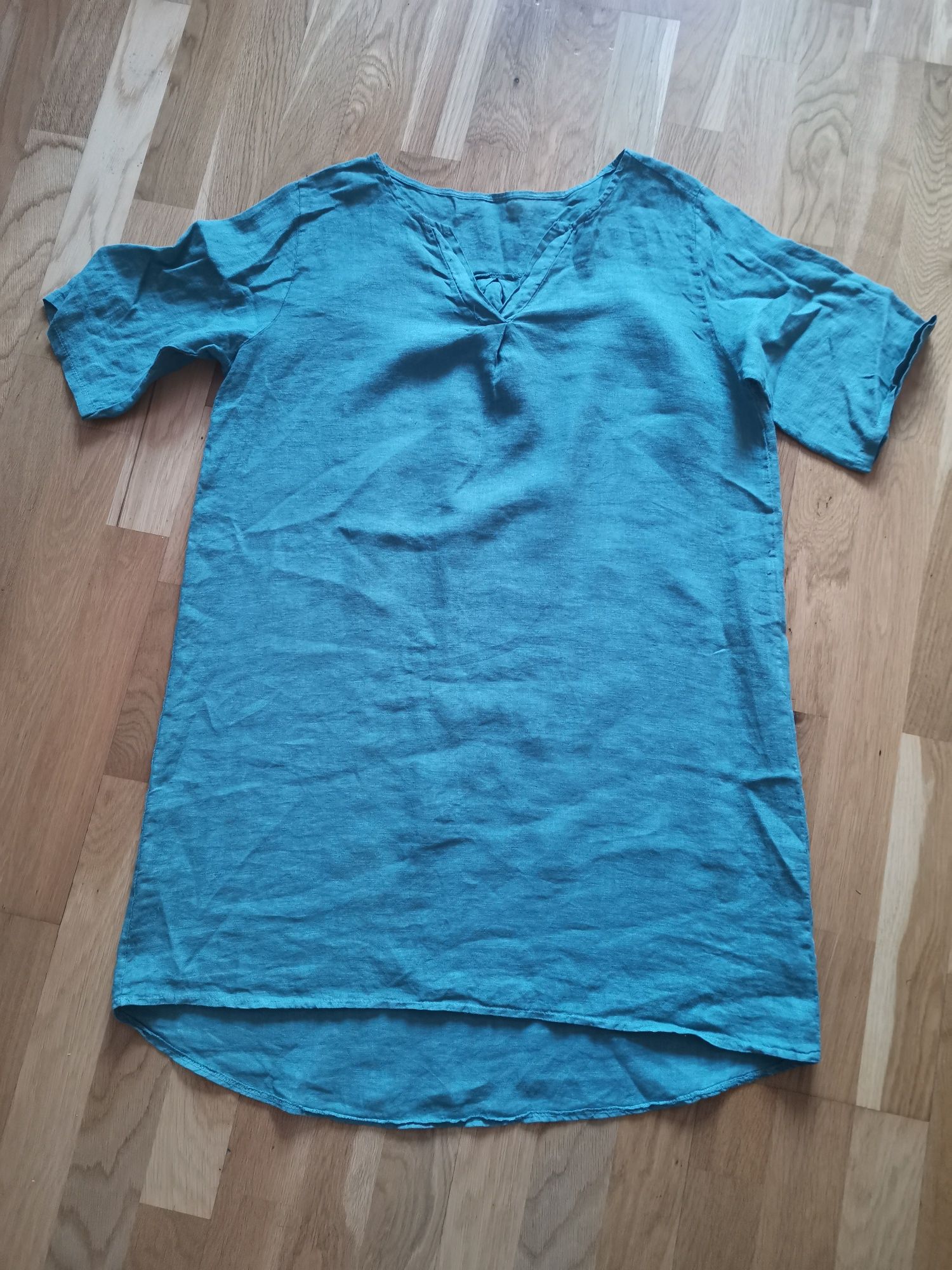 Zielona lniana sukienka oversize
